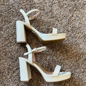 Windsor Ivory Heels